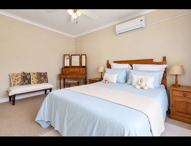 2 BEDROOM TOWNHOUSE FOR SALE IN WATERFALL